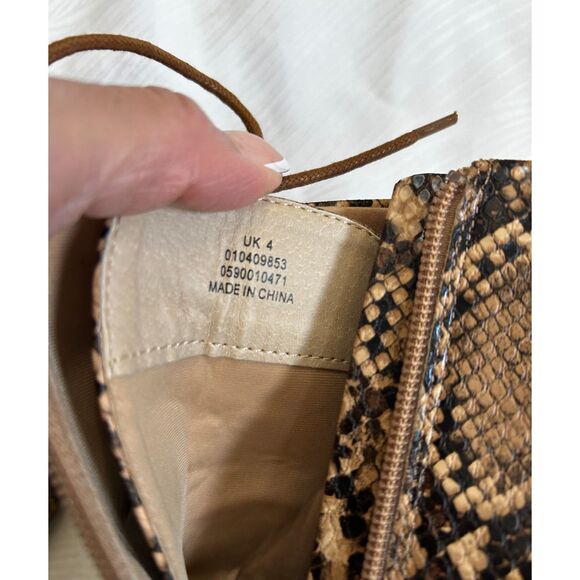 ASOS Design Tan / Brown Snake Animal Print Lace Up Kitten Heel Ankle Boots - Picture 8 of 9